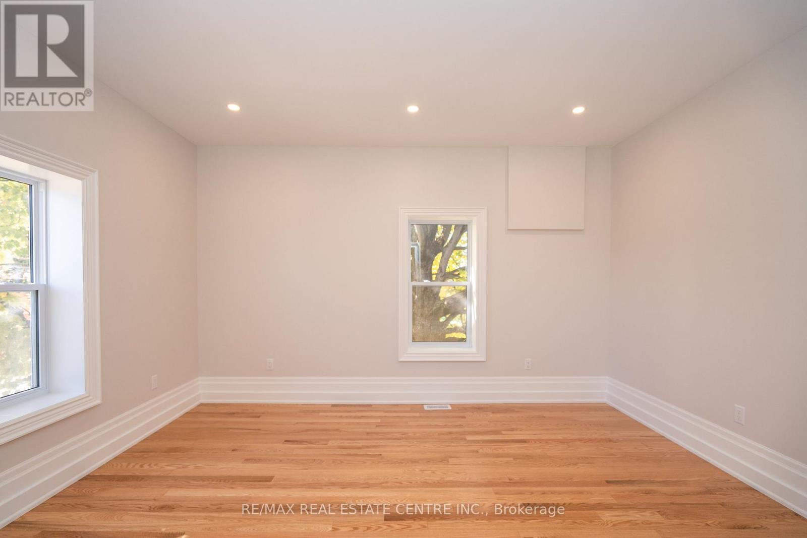 154 Main Street W, Shelburne, Ontario  L0N 1S3 - Photo 31 - X12375658