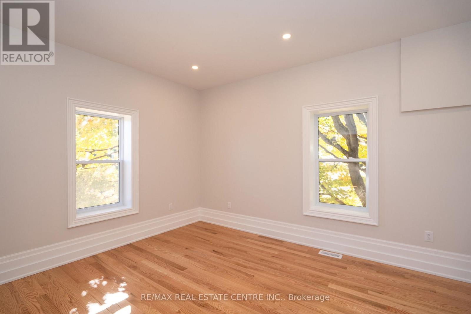 154 Main Street W, Shelburne, Ontario  L0N 1S3 - Photo 32 - X12375658