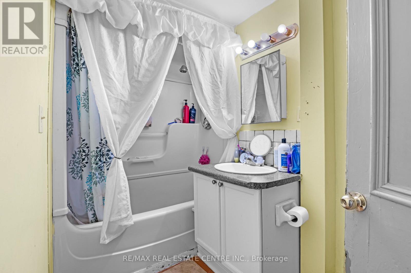 154 Main Street W, Shelburne, Ontario  L0N 1S3 - Photo 48 - X12375658