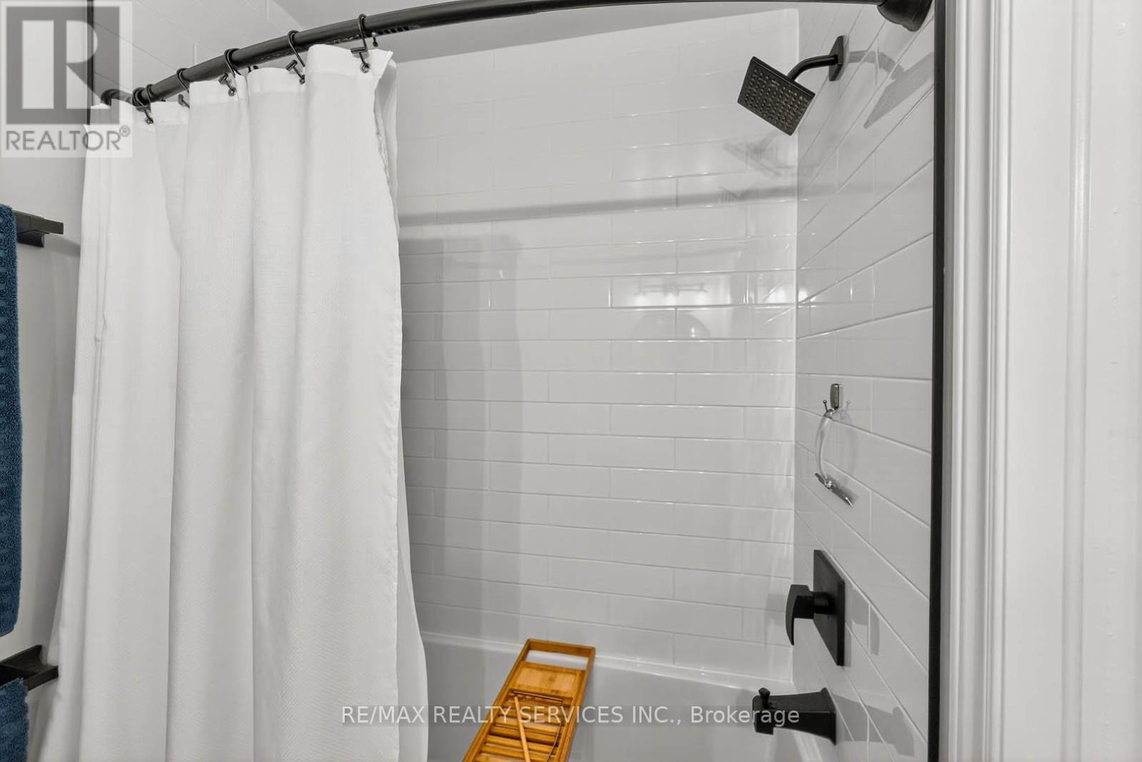 28 Calvin Court, Cambridge, Ontario  N3C 4J5 - Photo 24 - X12375661