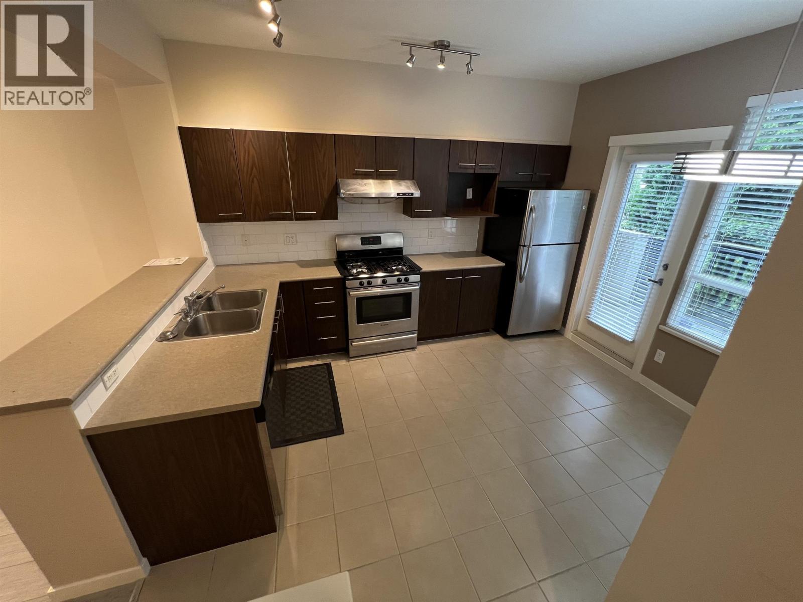 27 9133 Sills Avenue, Richmond, British Columbia  V6Y 4H6 - Photo 4 - R3042456