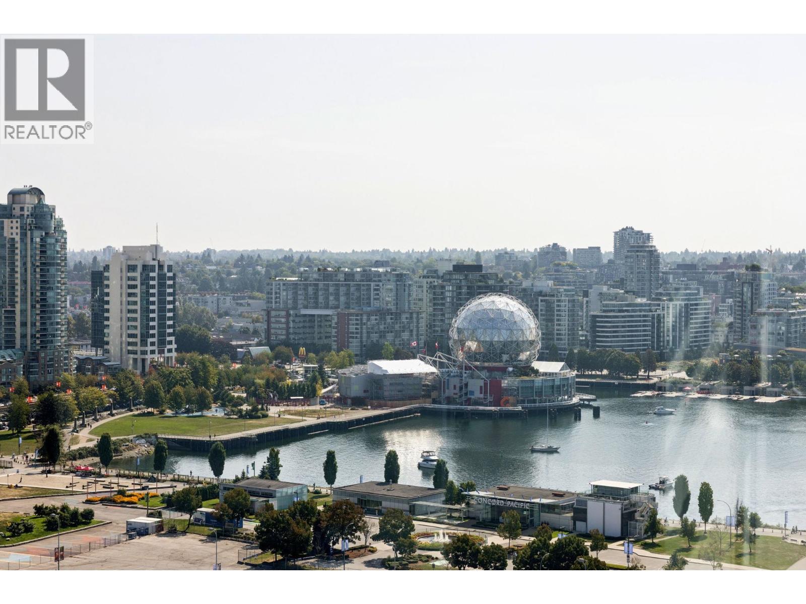 2502 688 Abbott Street, Vancouver, British Columbia  V6B 0B9 - Photo 1 - R3042485