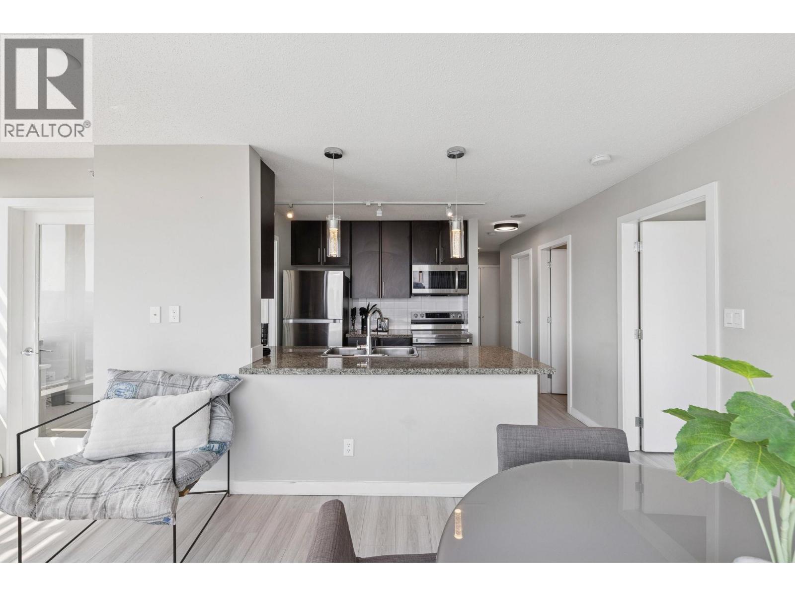 2502 688 Abbott Street, Vancouver, British Columbia  V6B 0B9 - Photo 3 - R3042485
