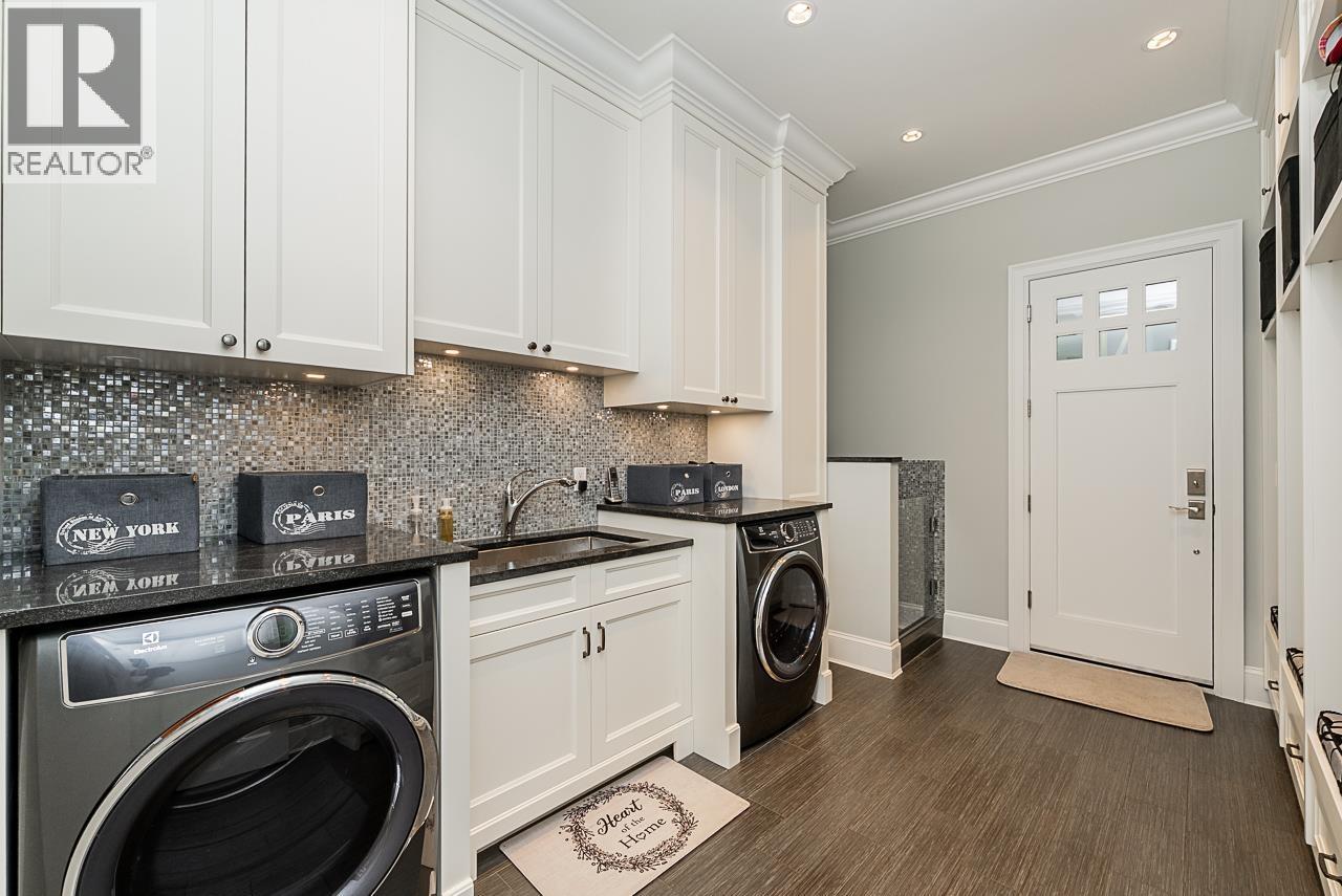 8032 Government Road, Burnaby, British Columbia  V5A 2E2 - Photo 21 - R3042507