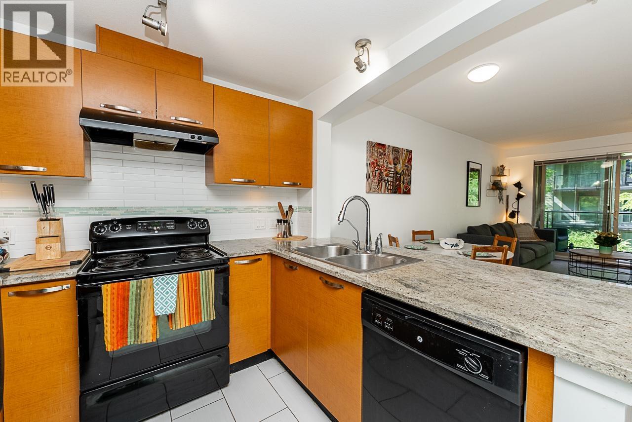 205 7488 Byrnepark Walk, Burnaby, British Columbia  V3N 0B6 - Photo 14 - R3042145