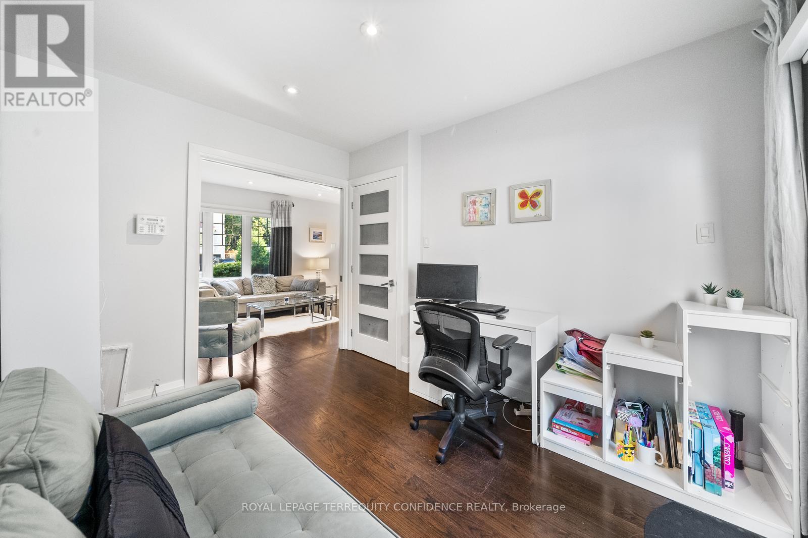 45 Glenborough Park Crescent, Toronto, Ontario  M2R 2G4 - Photo 11 - C12375764