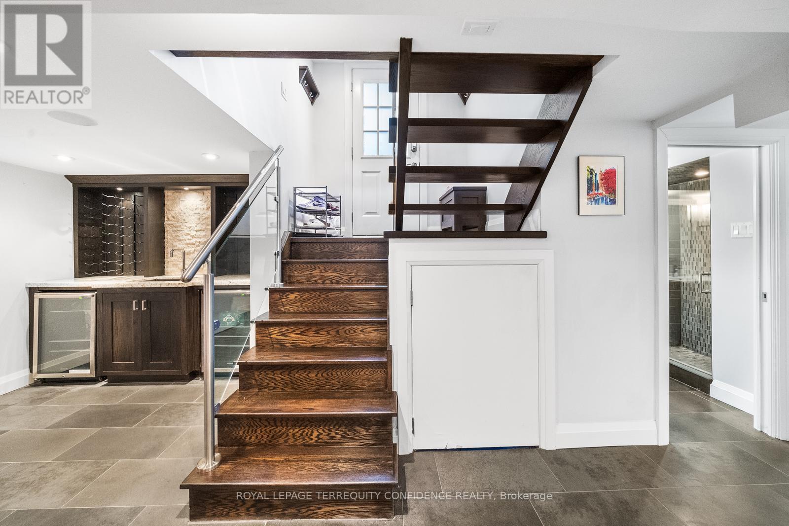 45 Glenborough Park Crescent, Toronto, Ontario  M2R 2G4 - Photo 20 - C12375764
