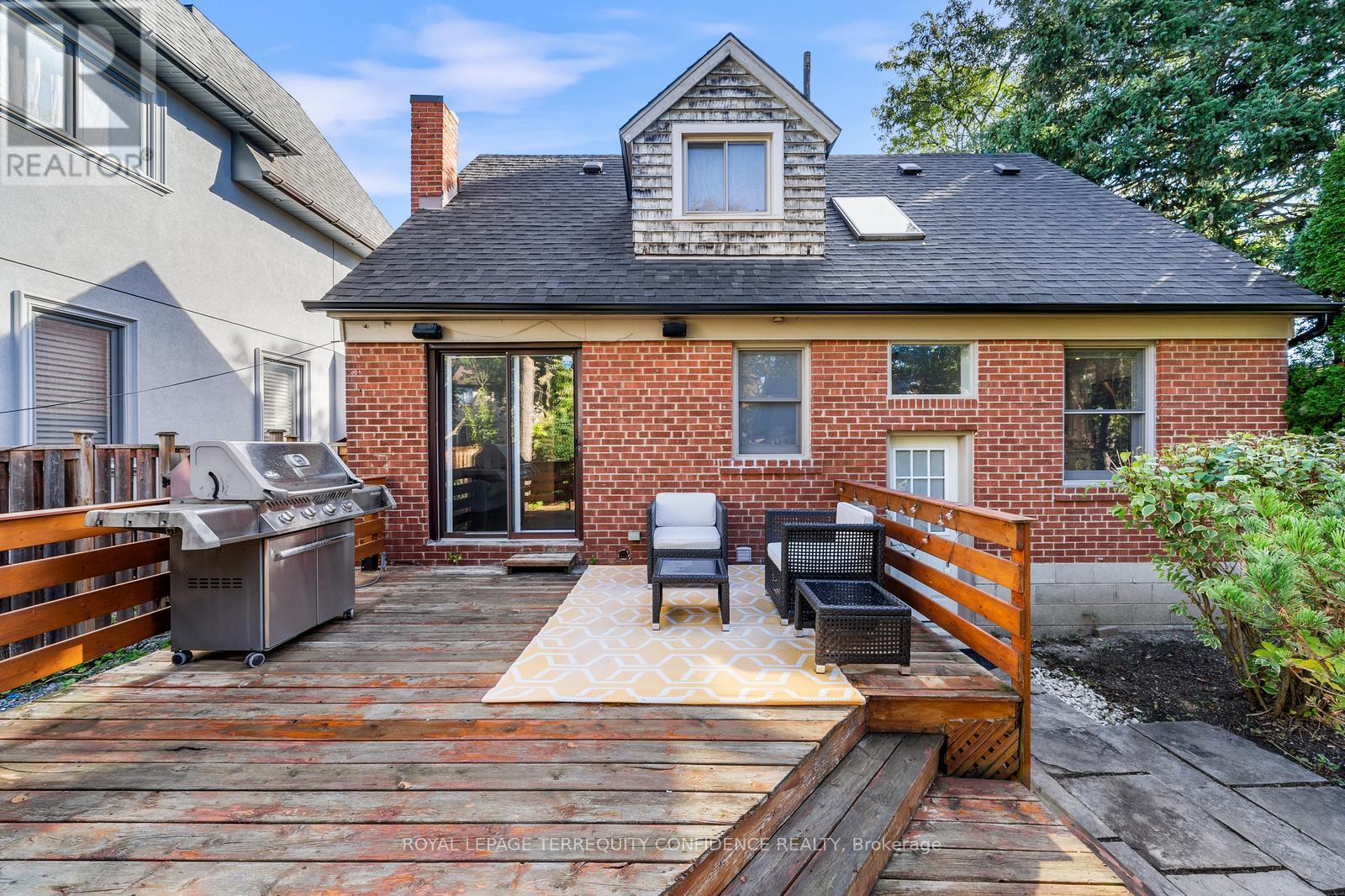45 Glenborough Park Crescent, Toronto, Ontario  M2R 2G4 - Photo 27 - C12375764