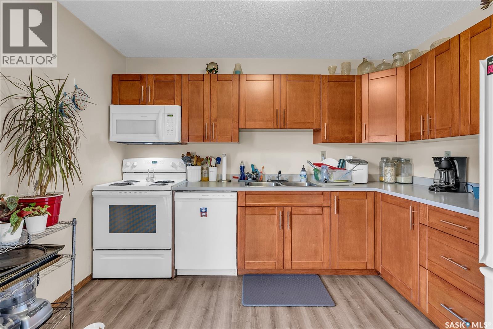 458 & 460 Berini Drive, Saskatoon, Saskatchewan  S7N 3N6 - Photo 29 - SK017211