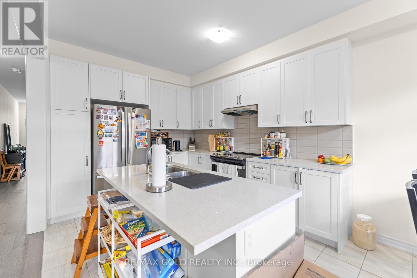 29 Bowline Vista S, East Gwillimbury, Ontario  L9N 0W2 - Photo 12 - N12375748