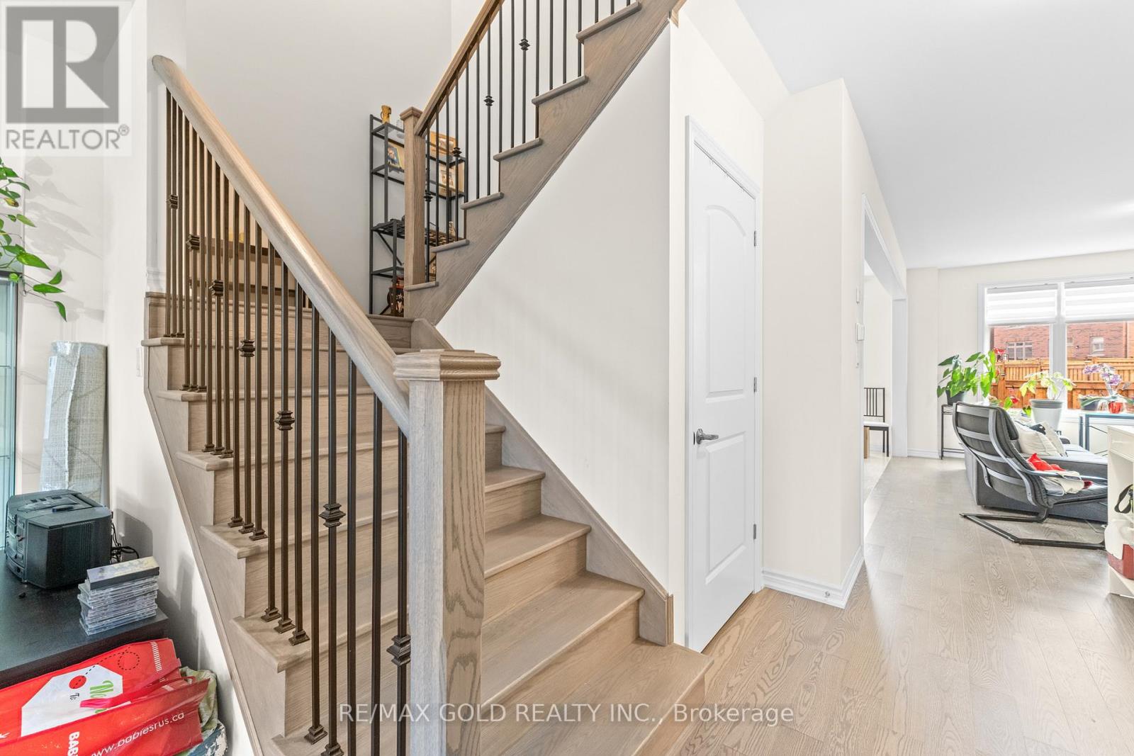 29 Bowline Vista S, East Gwillimbury, Ontario  L9N 0W2 - Photo 18 - N12375748