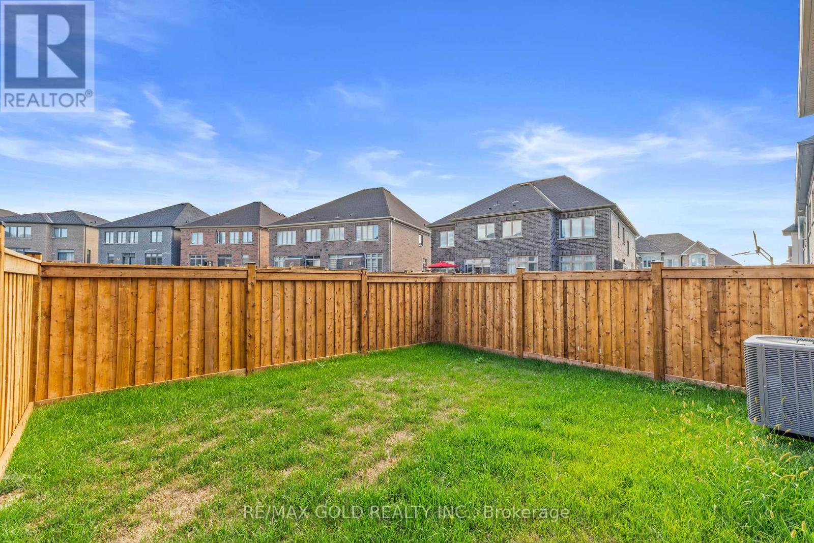 29 Bowline Vista S, East Gwillimbury, Ontario  L9N 0W2 - Photo 37 - N12375748