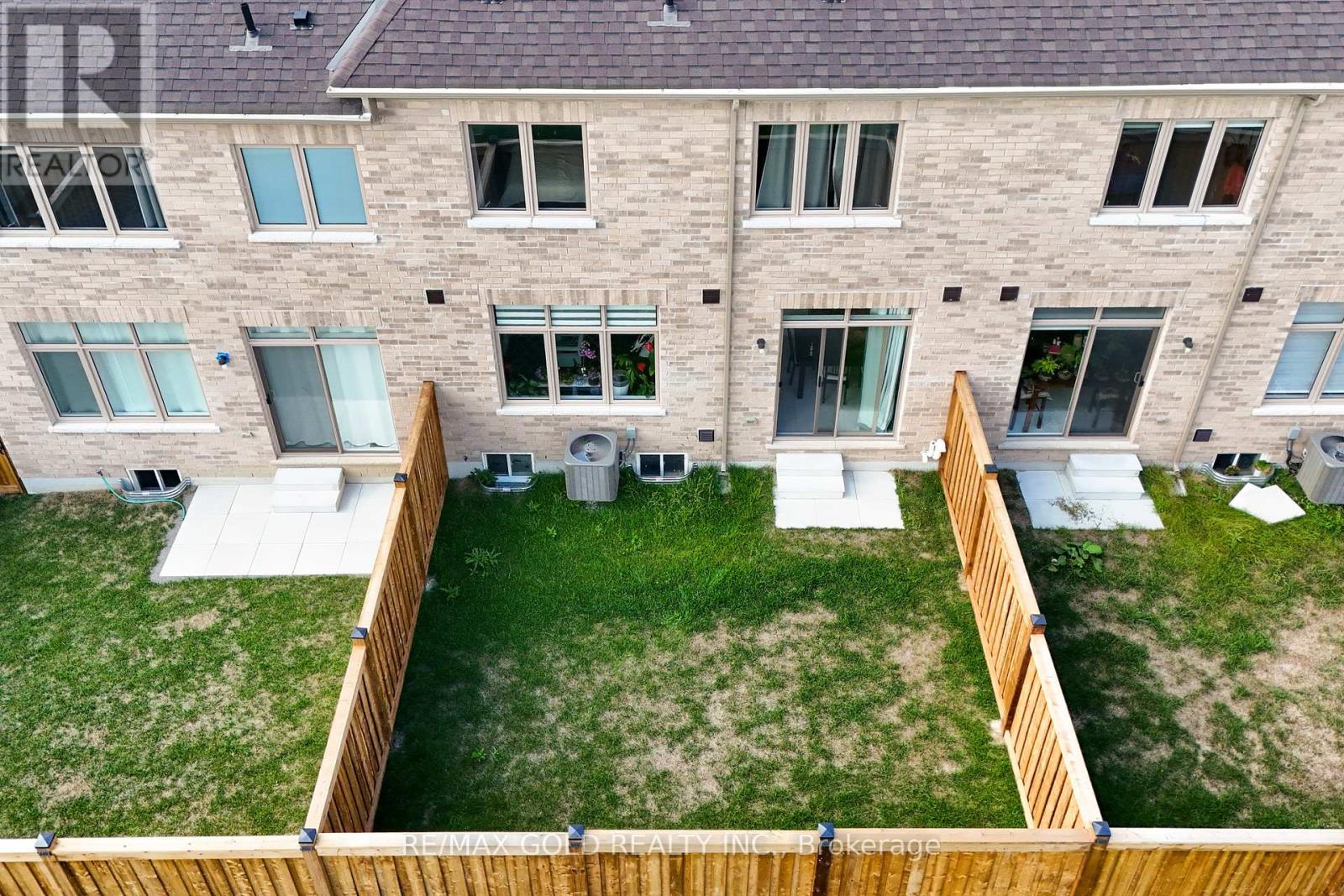 29 Bowline Vista S, East Gwillimbury, Ontario  L9N 0W2 - Photo 39 - N12375748