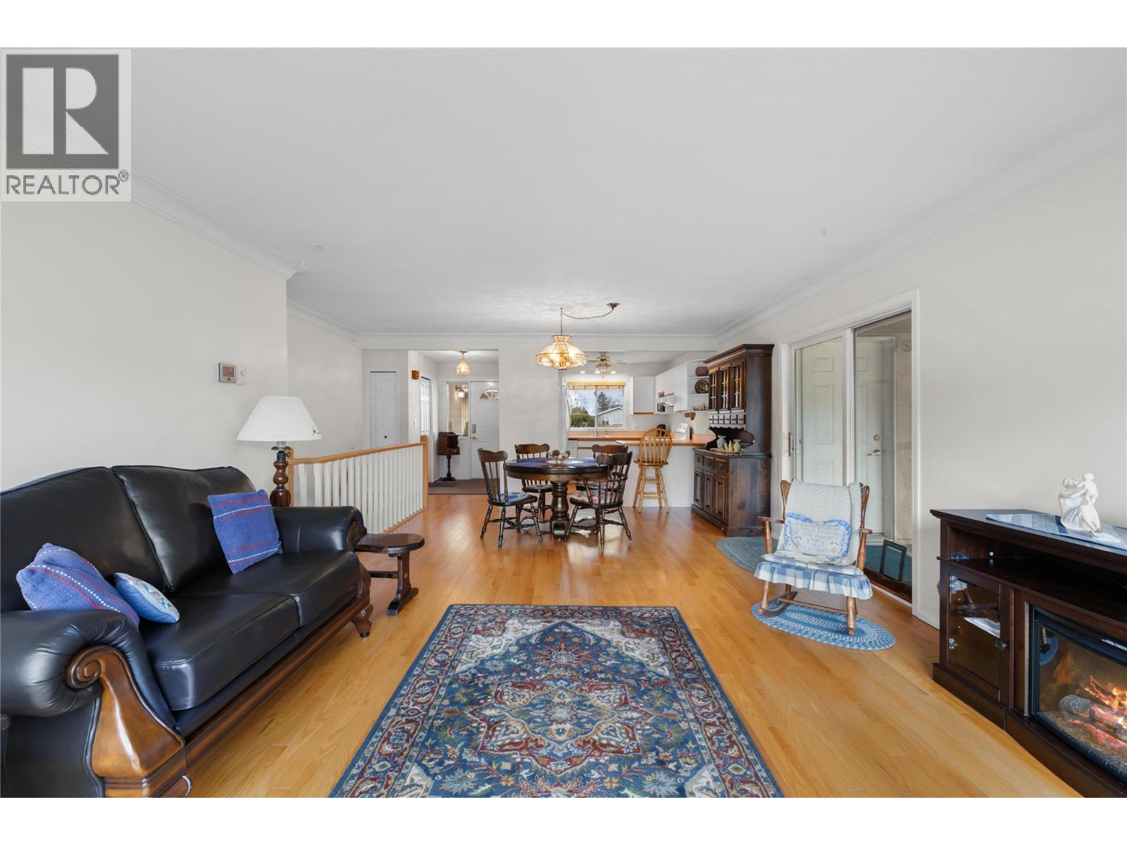 518 18th Avenue S Unit# 6, Creston, British Columbia  V0B 1G5 - Photo 4 - 10361409