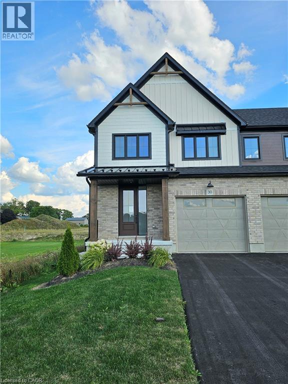 30 Anne Street W, Harriston, Ontario  N0G 1Z0 - Photo 1 - 40727424