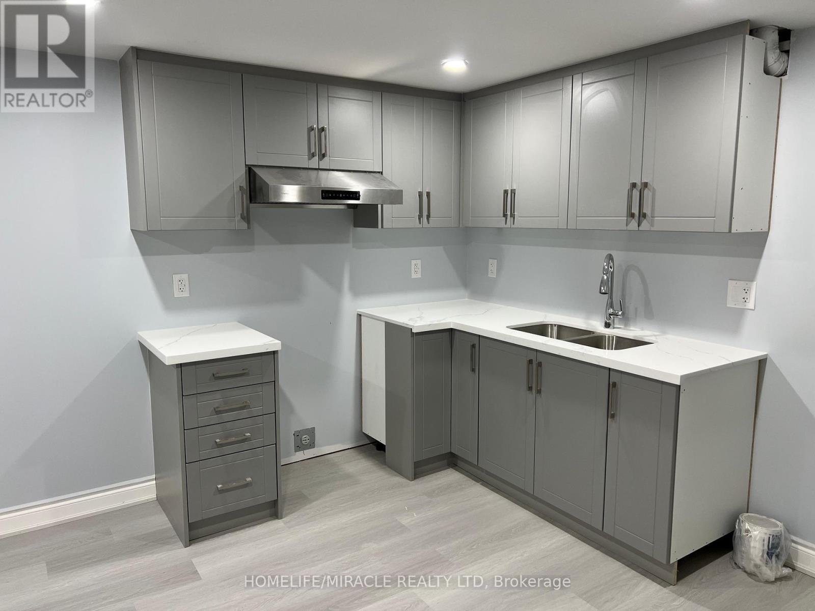 Bsmt - 18 Russell Creek Drive, Brampton, Ontario  L6R 3Y9 - Photo 1 - W12375747