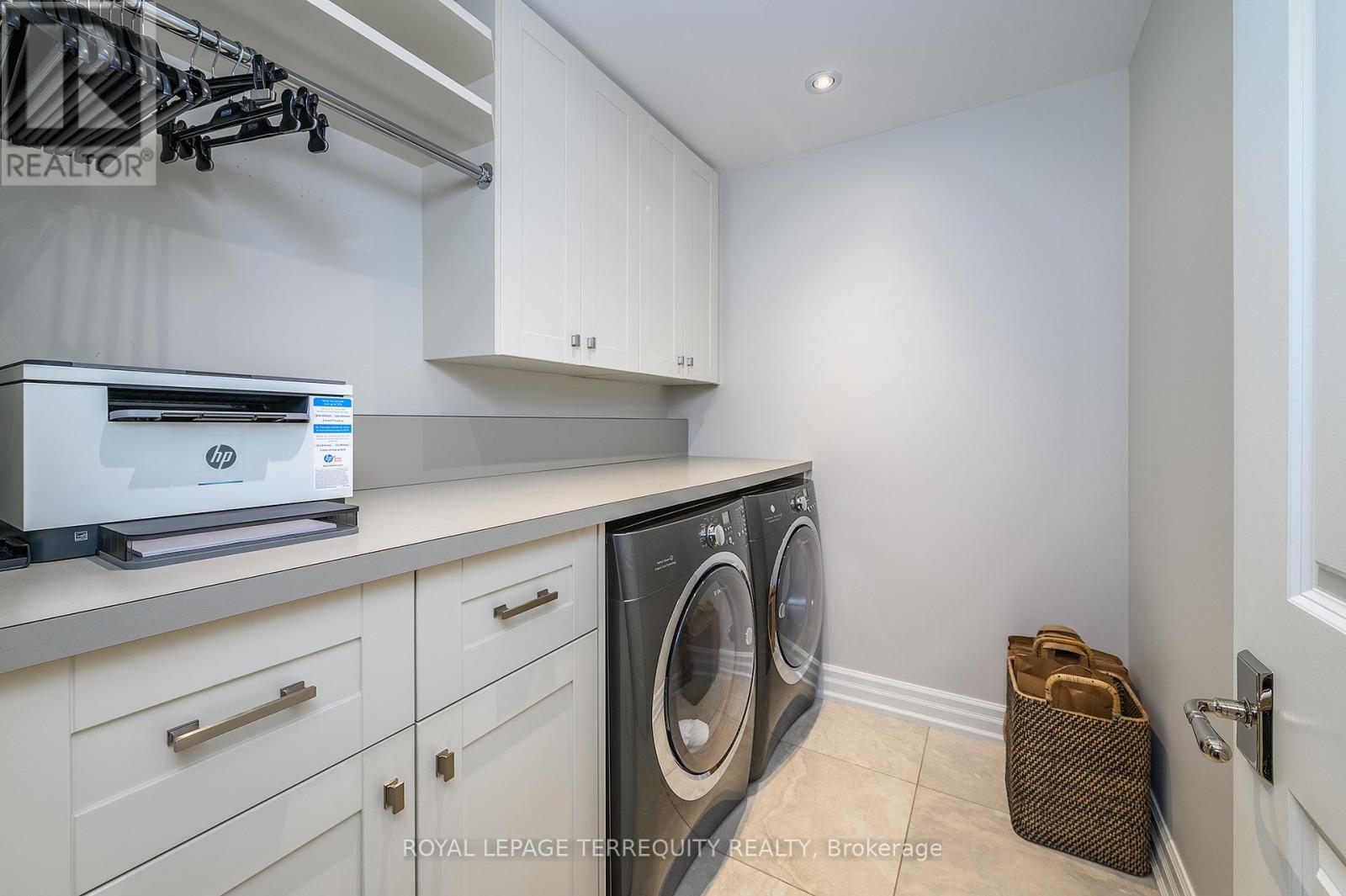 414 - 2855 Bloor Street W, Toronto, Ontario  M8X 3A1 - Photo 30 - W12375749