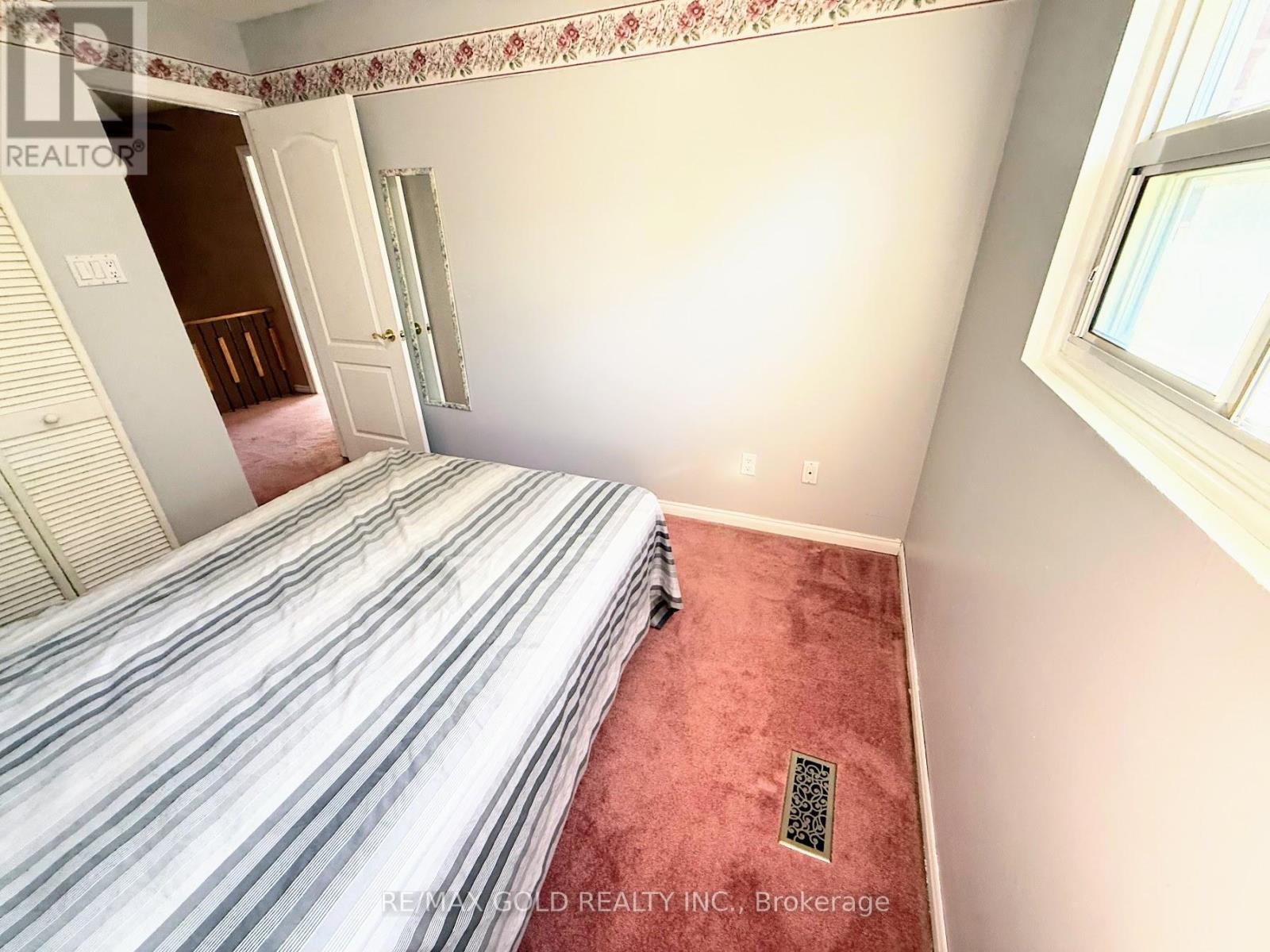 32 Jade Crescent, Brampton, Ontario  L6S 3H1 - Photo 20 - W12375758