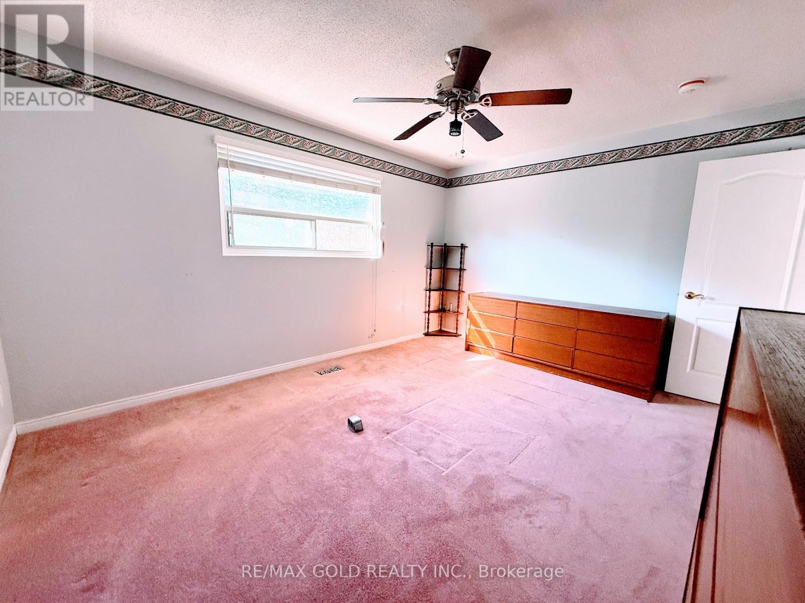 32 Jade Crescent, Brampton, Ontario  L6S 3H1 - Photo 22 - W12375758