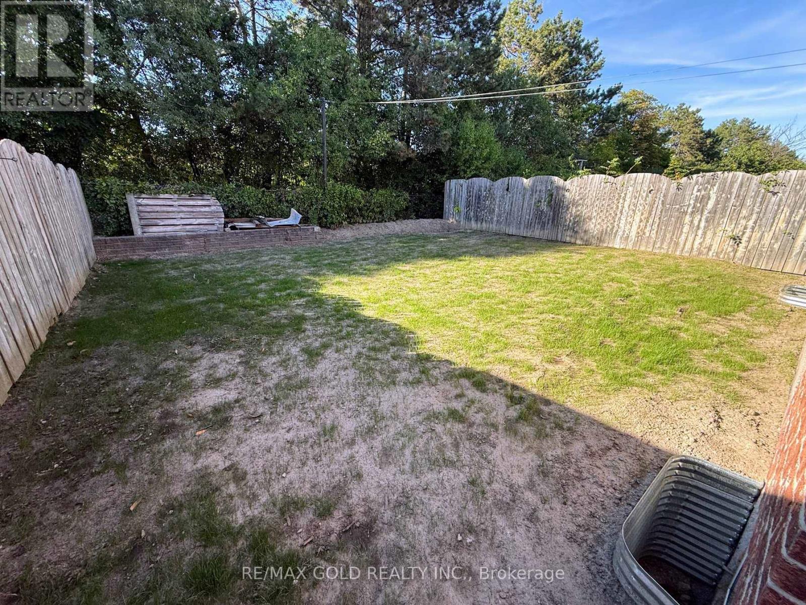 32 Jade Crescent, Brampton, Ontario  L6S 3H1 - Photo 27 - W12375758