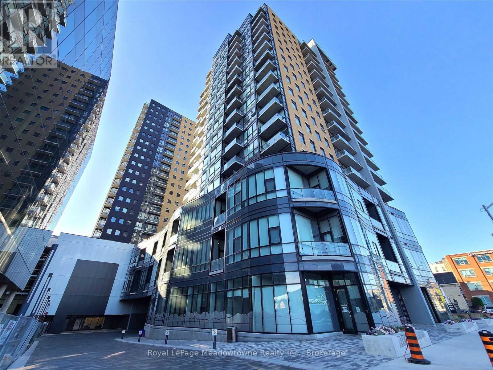 1605 - 104 GARMENT STREET, Kitchener, Ontario