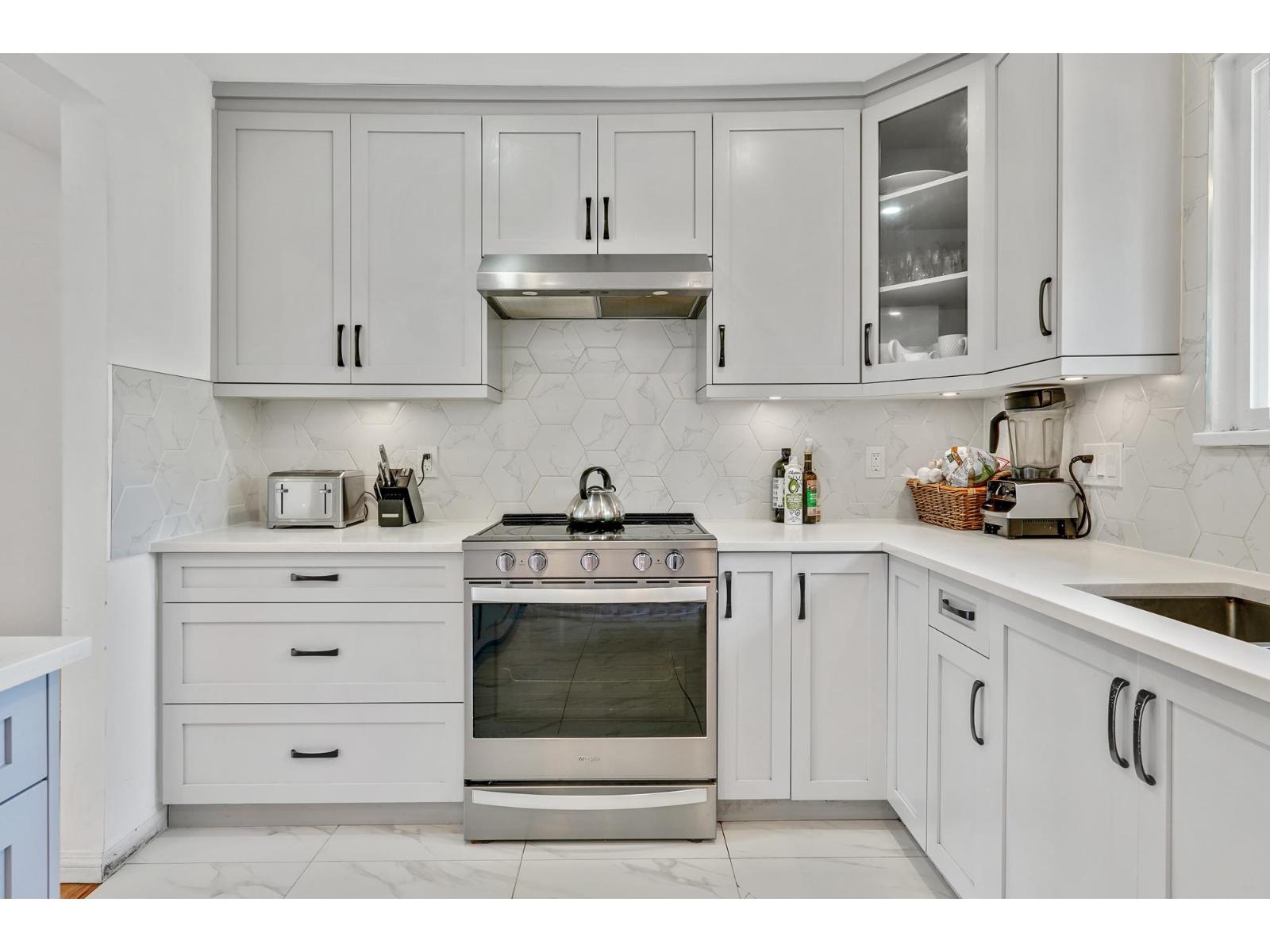 1728 156 STREET, Surrey, British Columbia