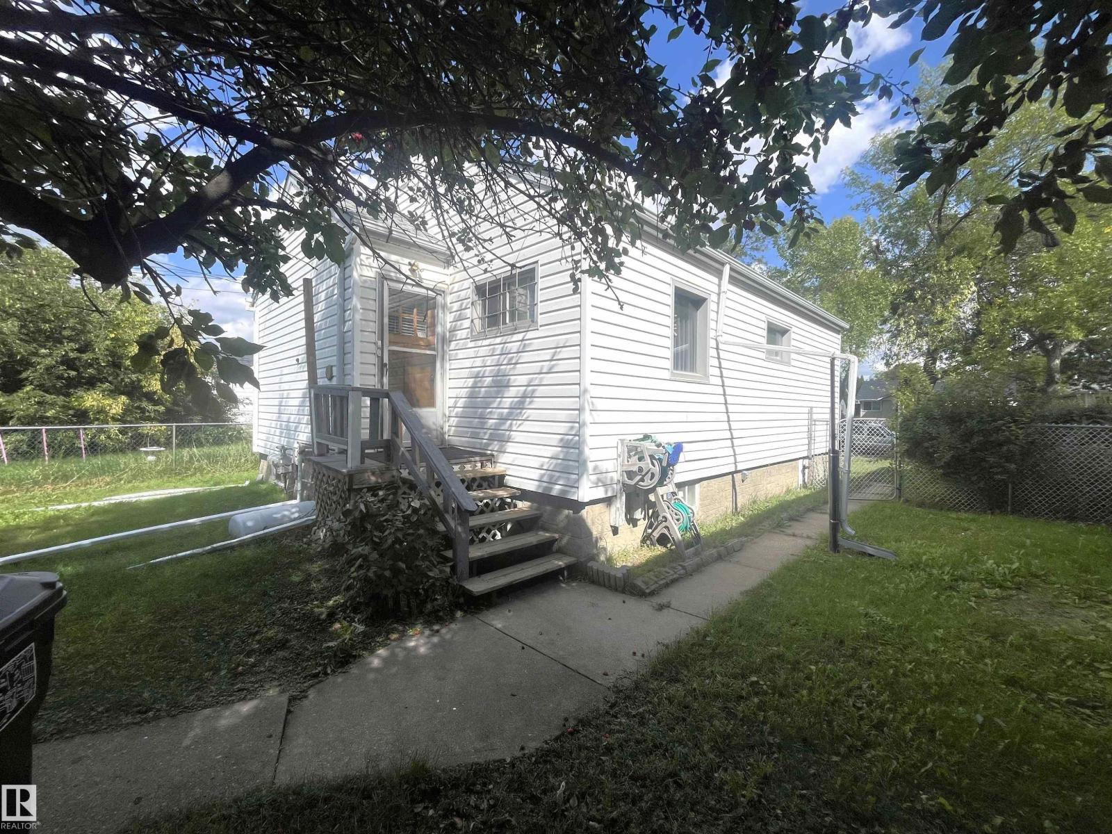 11206 104 St Nw, Edmonton, Alberta  T5G 2K5 - Photo 24 - E4455716