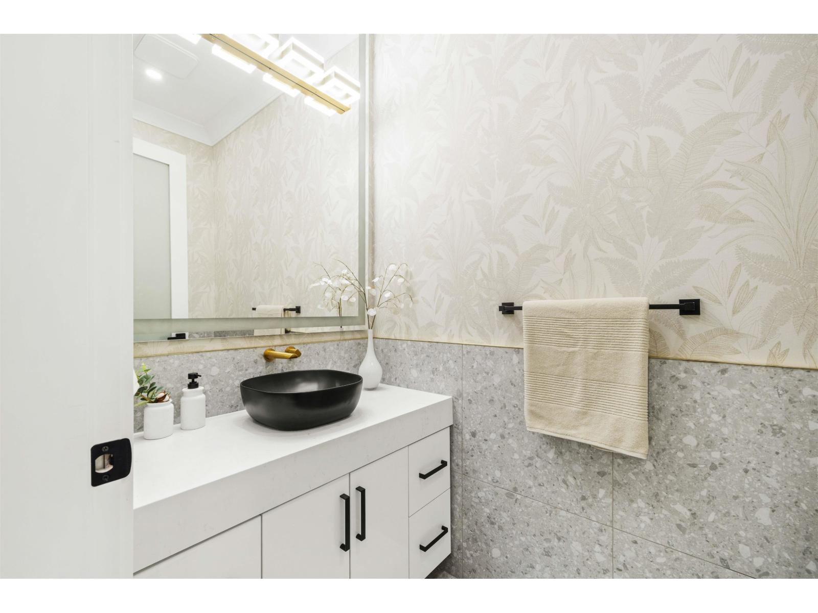 2096 Bowler Drive, Surrey, British Columbia  V4A 5A3 - Photo 20 - R3042625