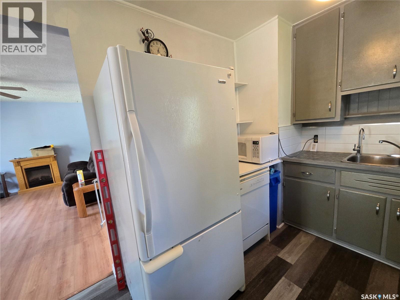 428 7th Avenue Nw, Swift Current, Saskatchewan  S9H 0Z3 - Photo 7 - SK017233