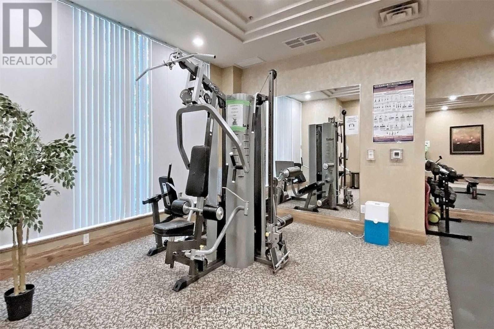 1905 - 5500 Yonge Street, Toronto, Ontario  M2N 7L1 - Photo 27 - C12375827