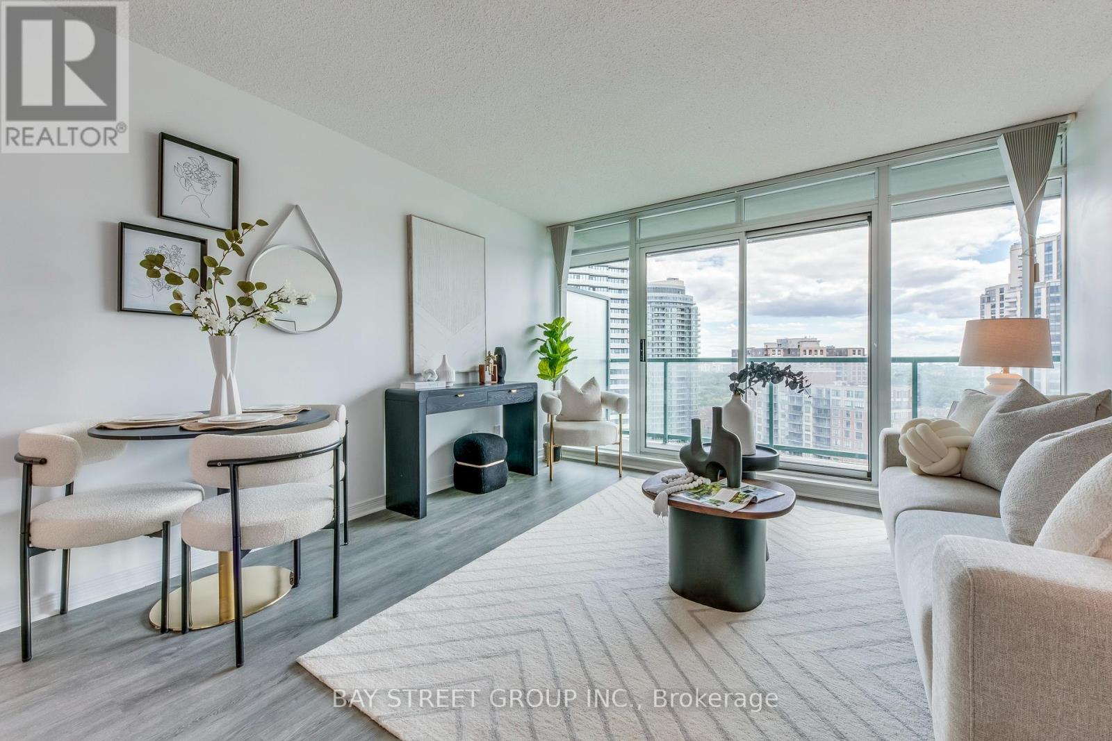 1905 - 5500 Yonge Street, Toronto, Ontario  M2N 7L1 - Photo 8 - C12375827