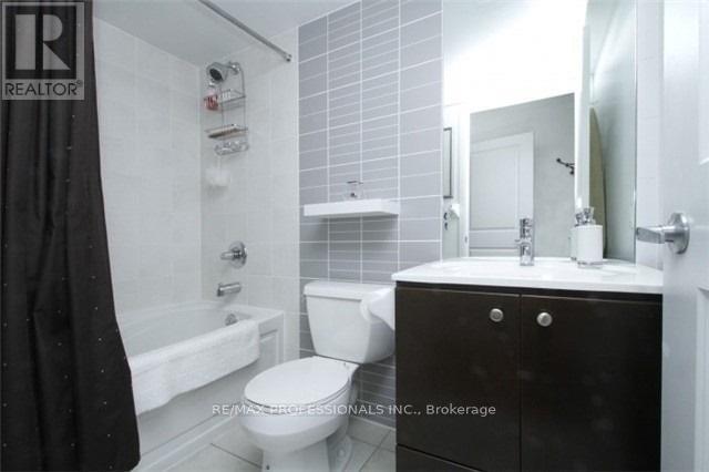 1002 - 225 Sherway Gardens Road, Toronto, Ontario  M9C 0A3 - Photo 11 - W12375778