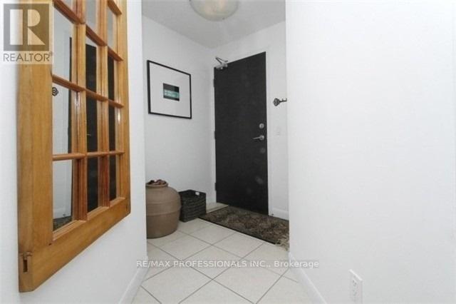 1002 - 225 Sherway Gardens Road, Toronto, Ontario  M9C 0A3 - Photo 3 - W12375778