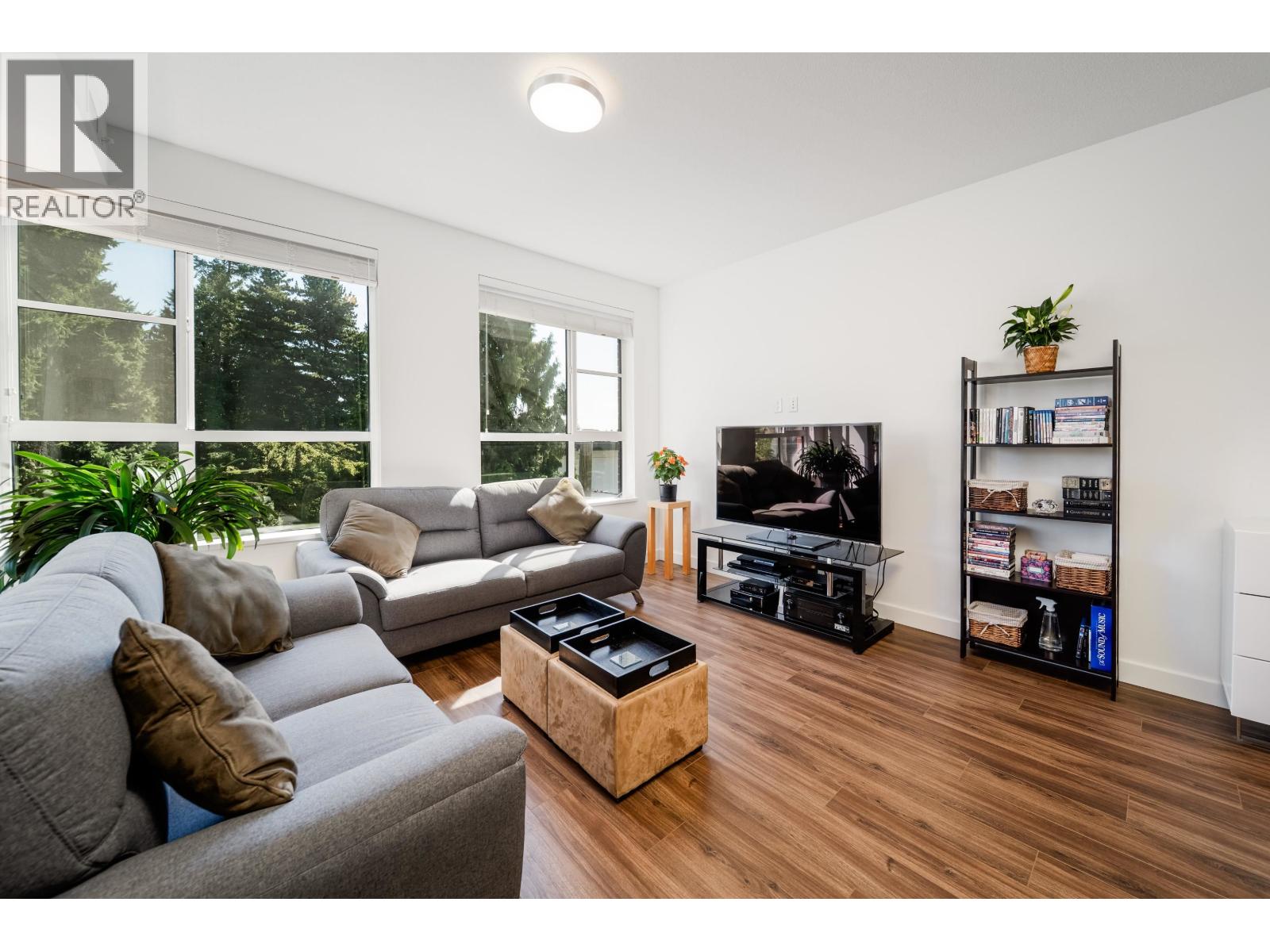 311 7928 Yukon Street, Vancouver, British Columbia  V5X 2Y7 - Photo 1 - R3042541