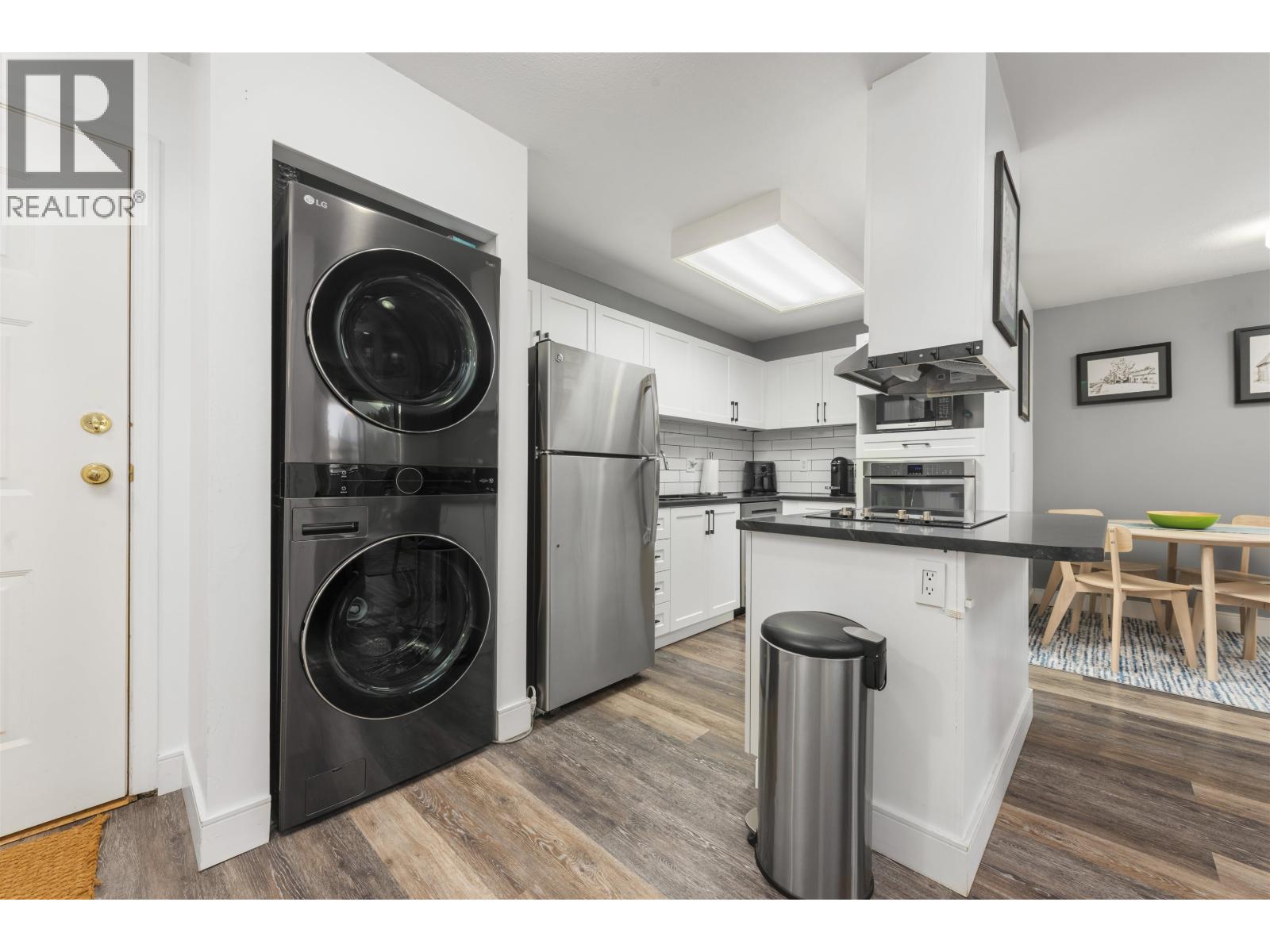 D202 40160 Willow Crescent, Squamish, British Columbia  V8B 0M2 - Photo 5 - R3042545