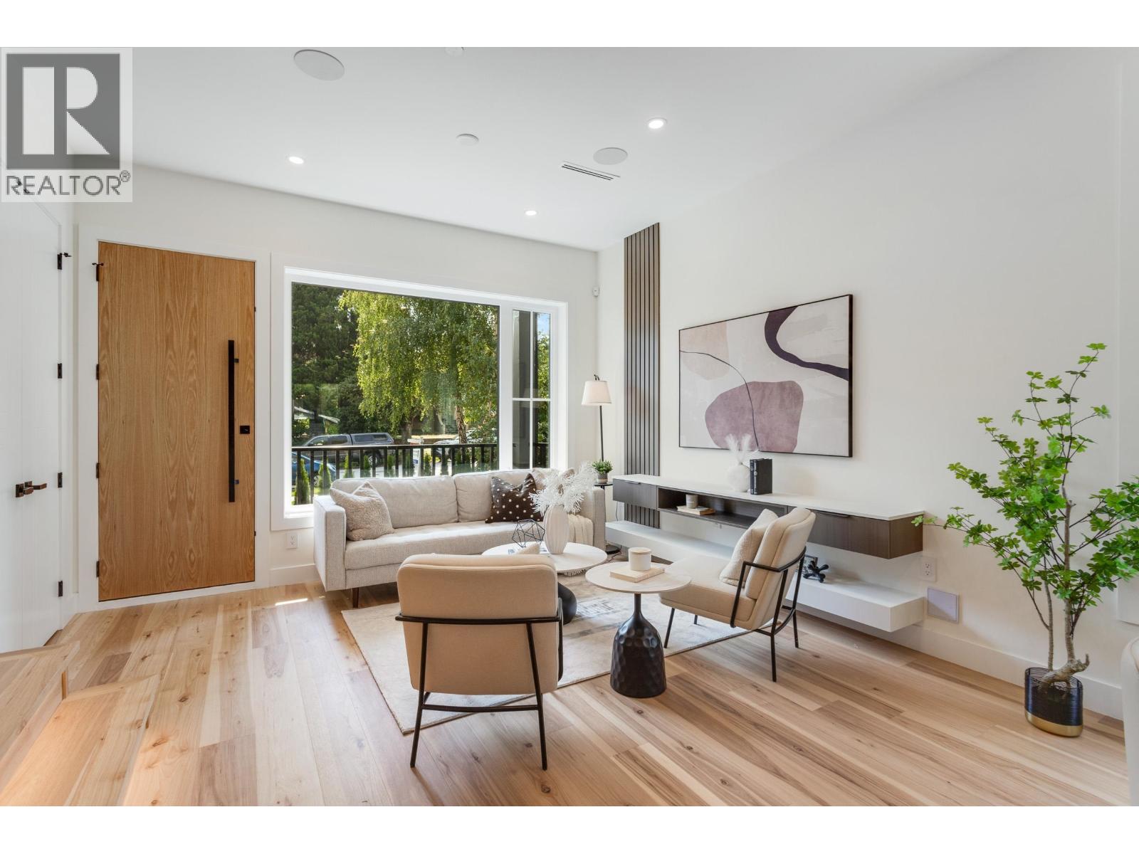Property at 2837 W 31ST AVENUE image 1