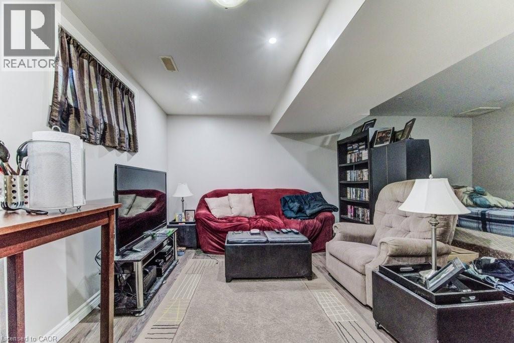 404 Tealby Crescent, Waterloo, Ontario  N2J 4Y8 - Photo 34 - 40765040