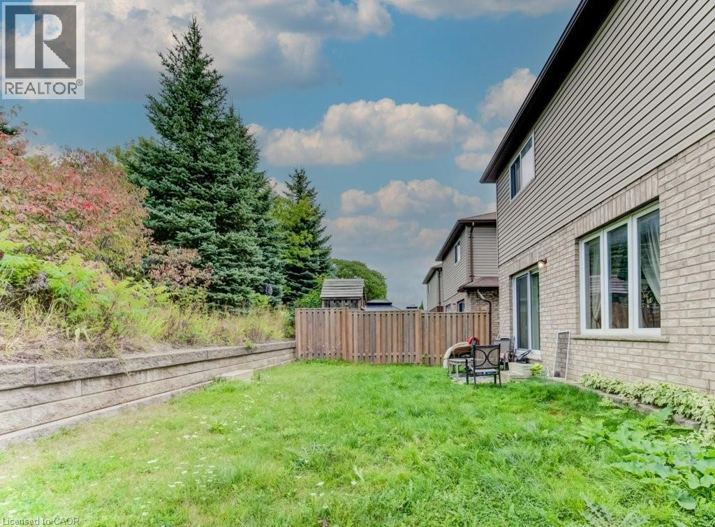 404 Tealby Crescent, Waterloo, Ontario  N2J 4Y8 - Photo 38 - 40765040