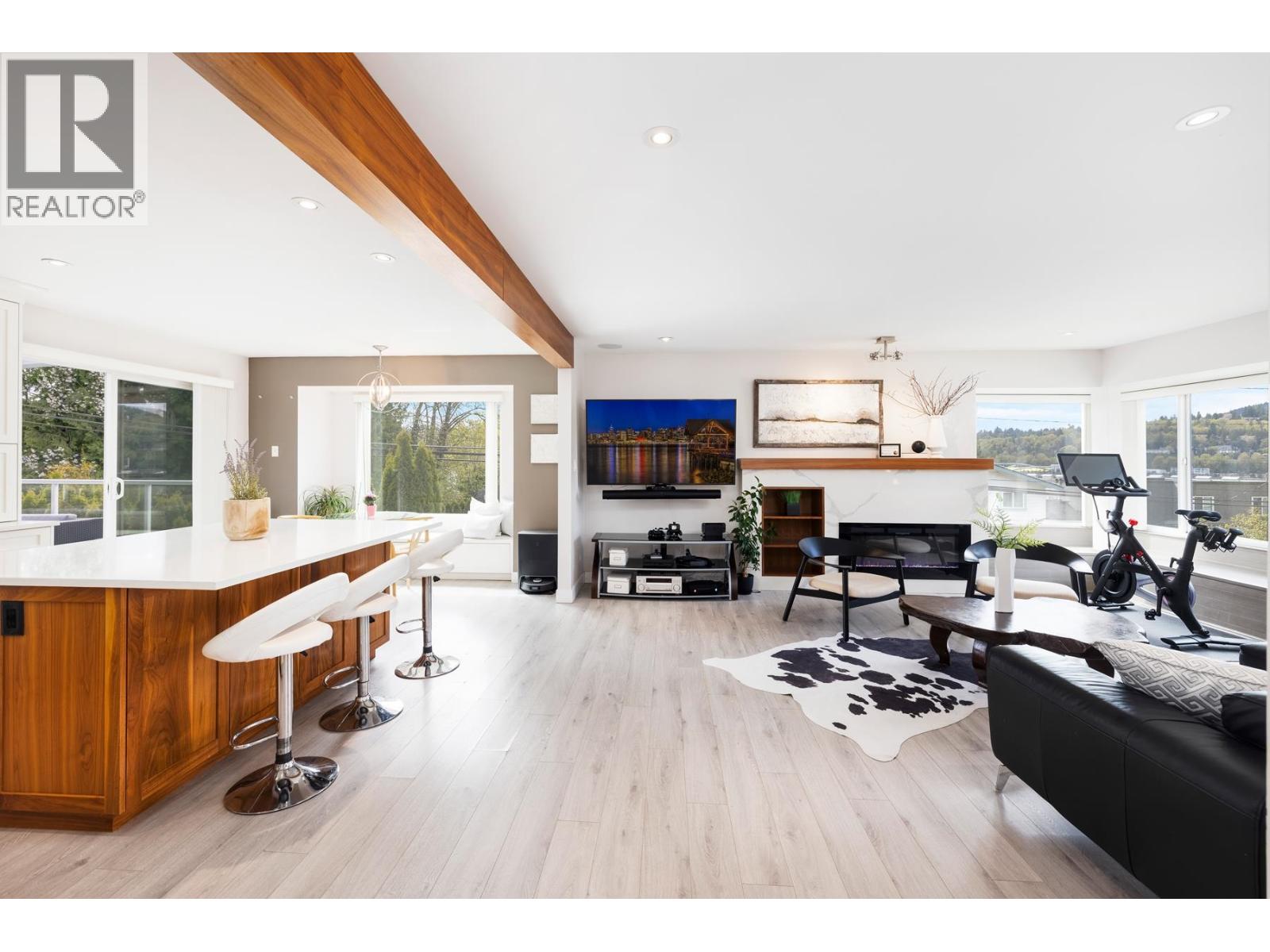 2 Walton Way, Port Moody, British Columbia  V3H 3P3 - Photo 6 - R3042568
