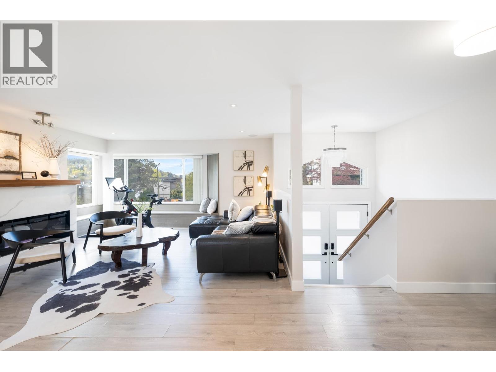 2 Walton Way, Port Moody, British Columbia  V3H 3P3 - Photo 8 - R3042568