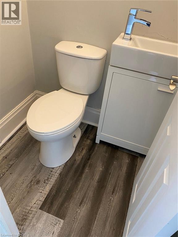 246 Madison Avenue S, Kitchener, Ontario  N2M 3H4 - Photo 12 - 40764574