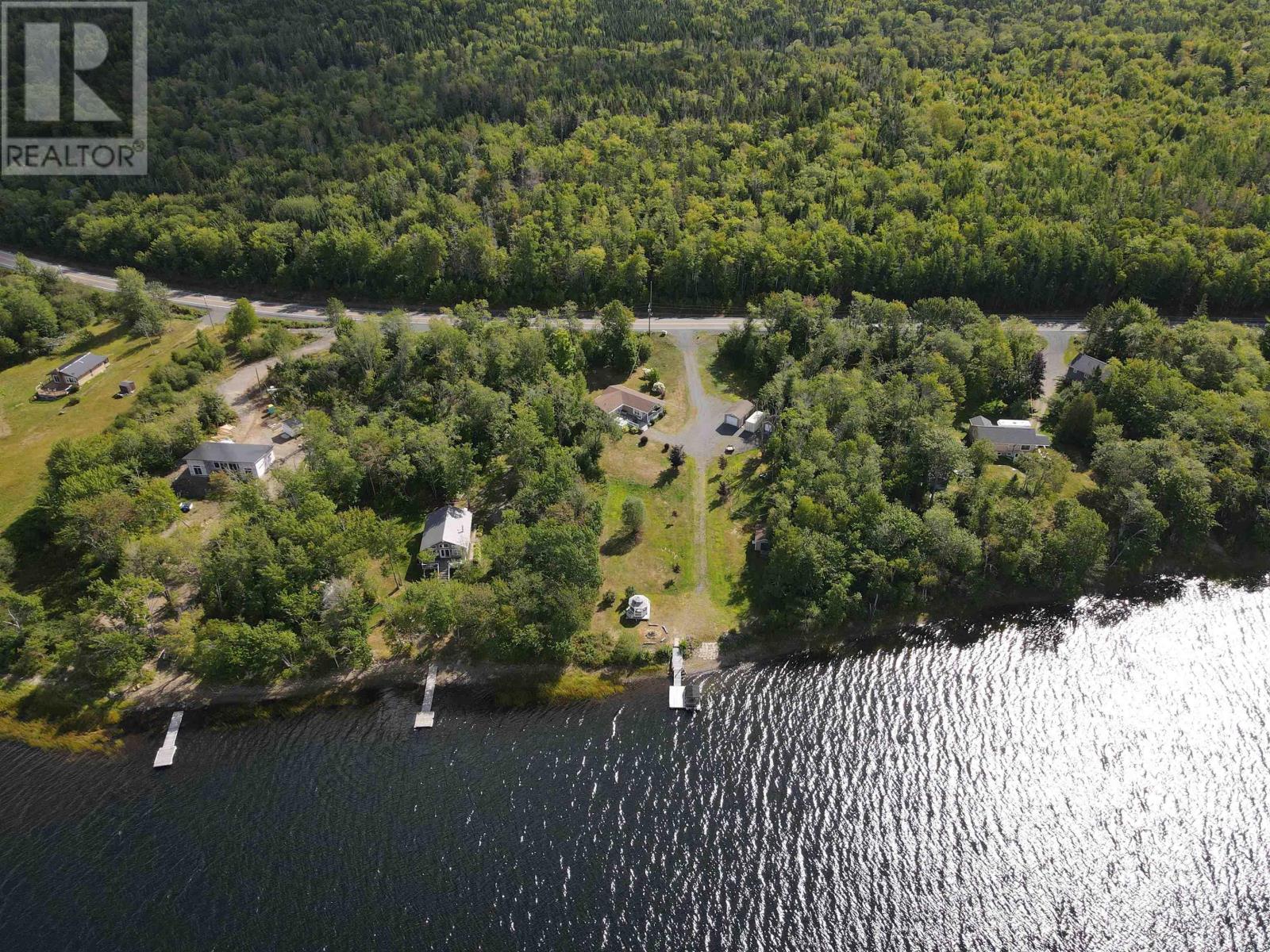 13791 Nova Scotia Trunk 7, Lochiel Lake, Nova Scotia  B2G 2L3 - Photo 18 - 202514156