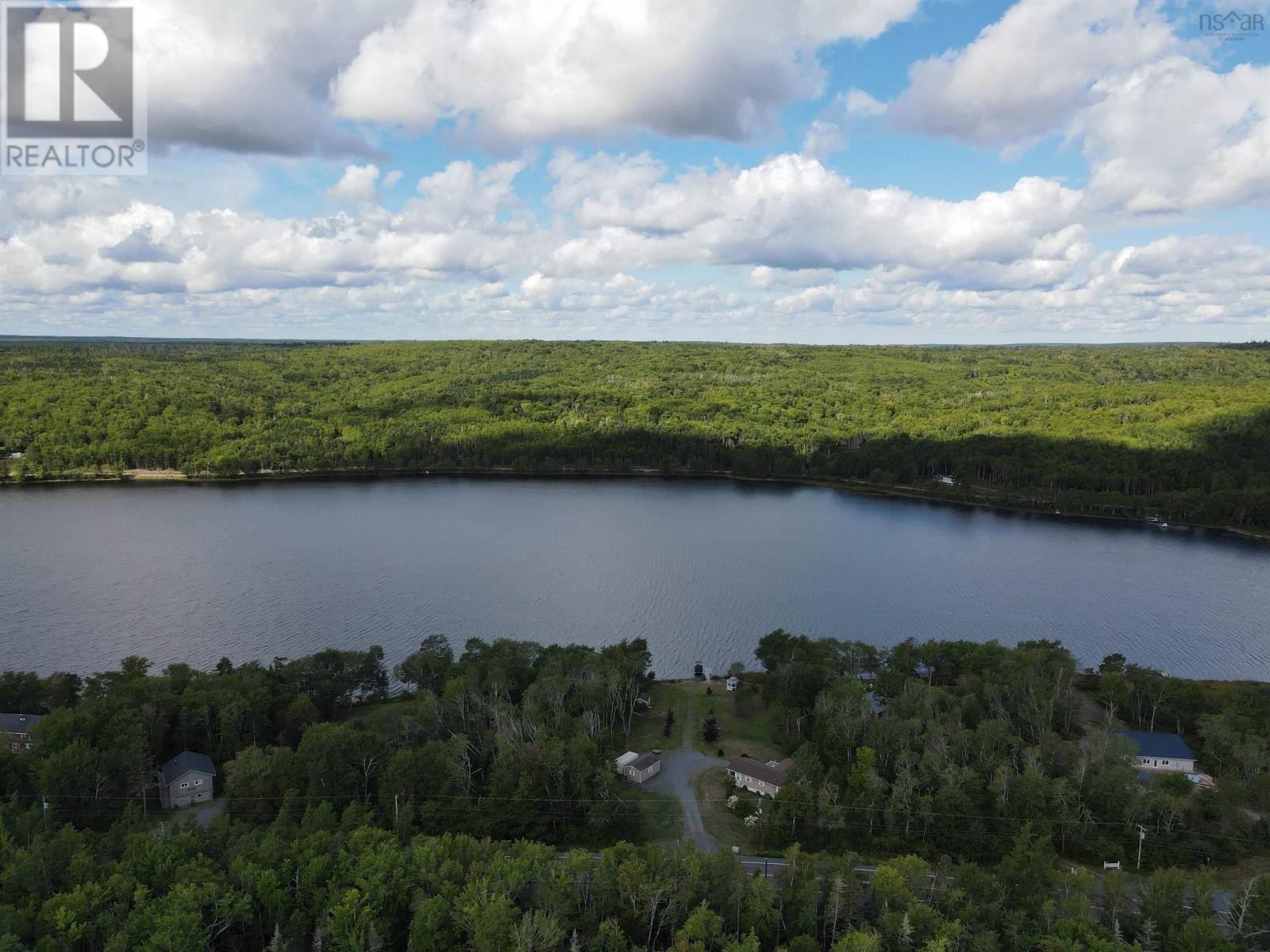 13791 Nova Scotia Trunk 7, Lochiel Lake, Nova Scotia  B2G 2L3 - Photo 17 - 202514156