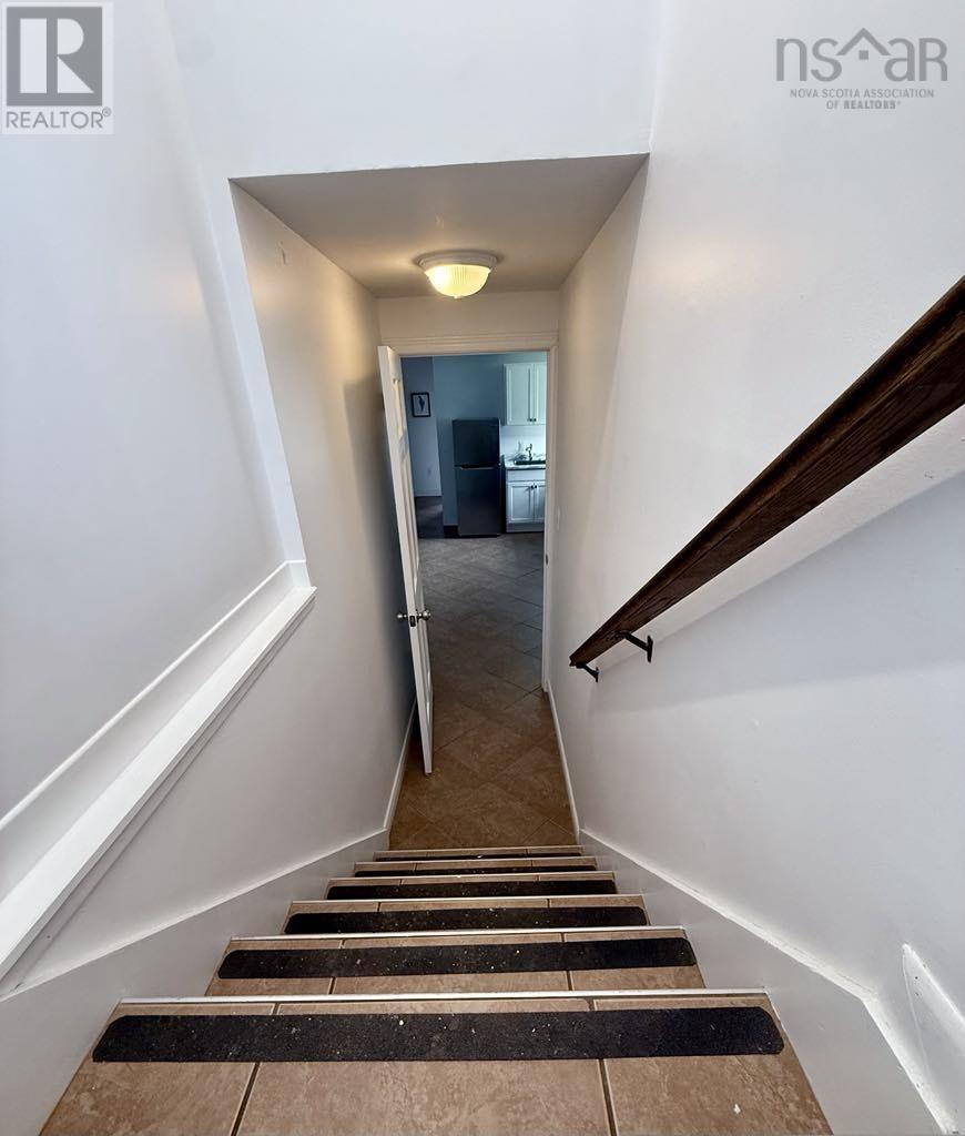 38 Beacon Street, Yarmouth, Nova Scotia  B5A 2W4 - Photo 15 - 202514644