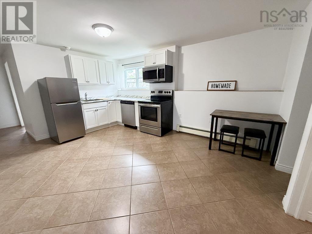 38 Beacon Street, Yarmouth, Nova Scotia  B5A 2W4 - Photo 17 - 202514644