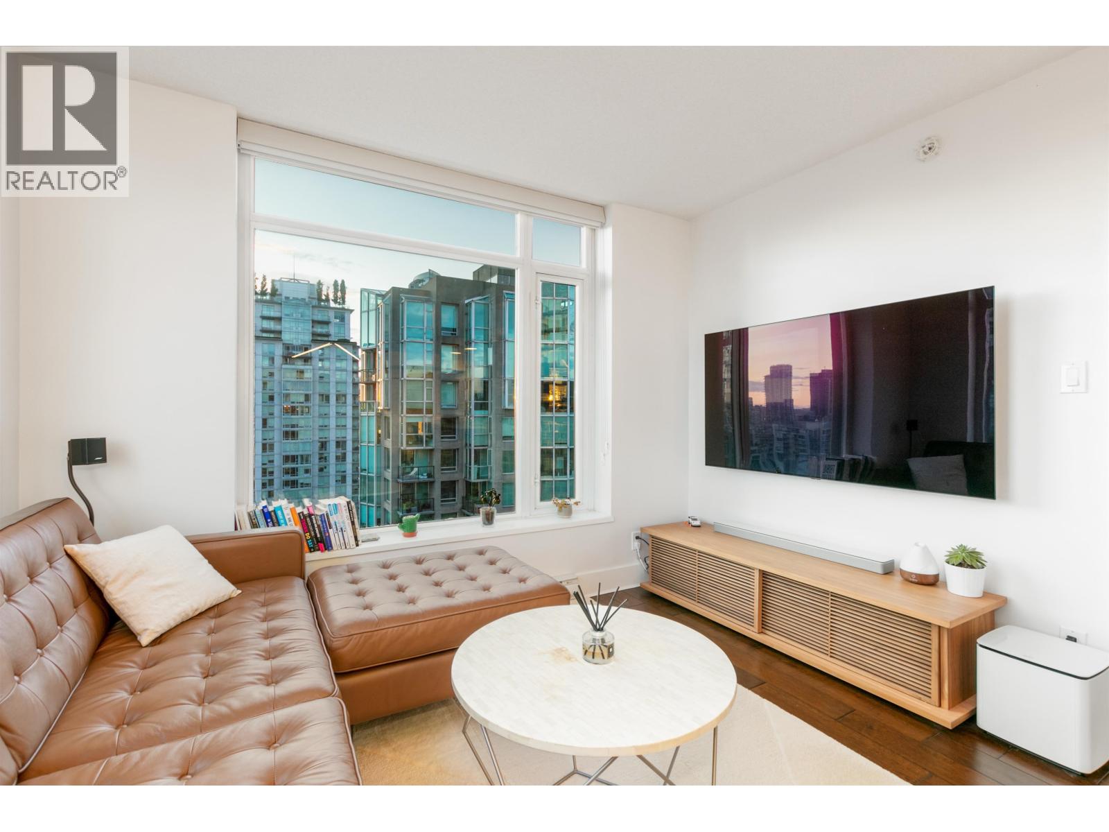 2801 888 Homer Street, Vancouver, British Columbia  V6B 0H7 - Photo 4 - R3042581