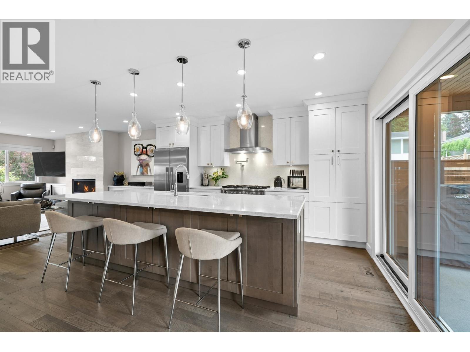 930 Stardale Avenue, Coquitlam, British Columbia  V3J 4W2 - Photo 8 - R3042536