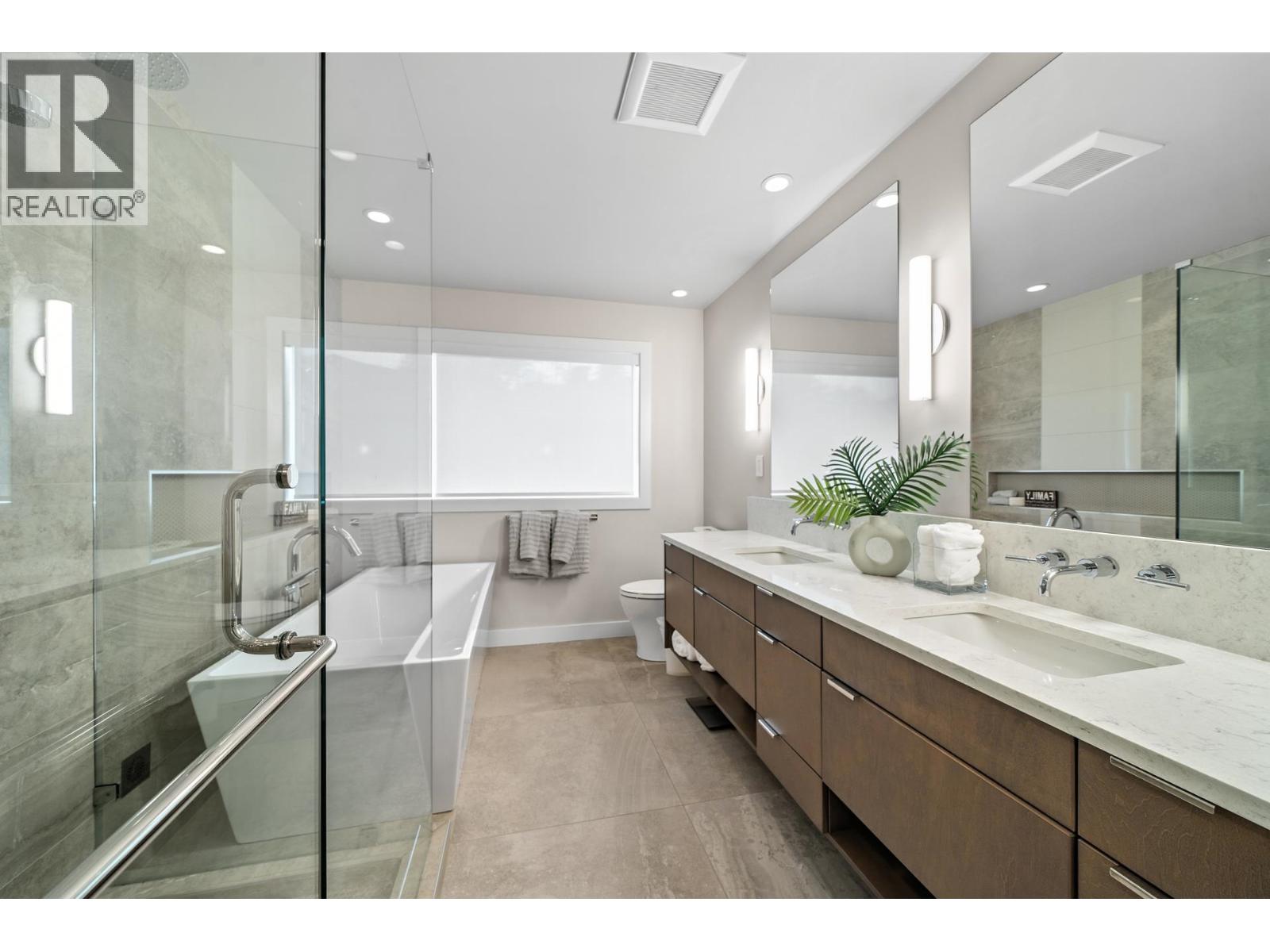 930 Stardale Avenue, Coquitlam, British Columbia  V3J 4W2 - Photo 16 - R3042536