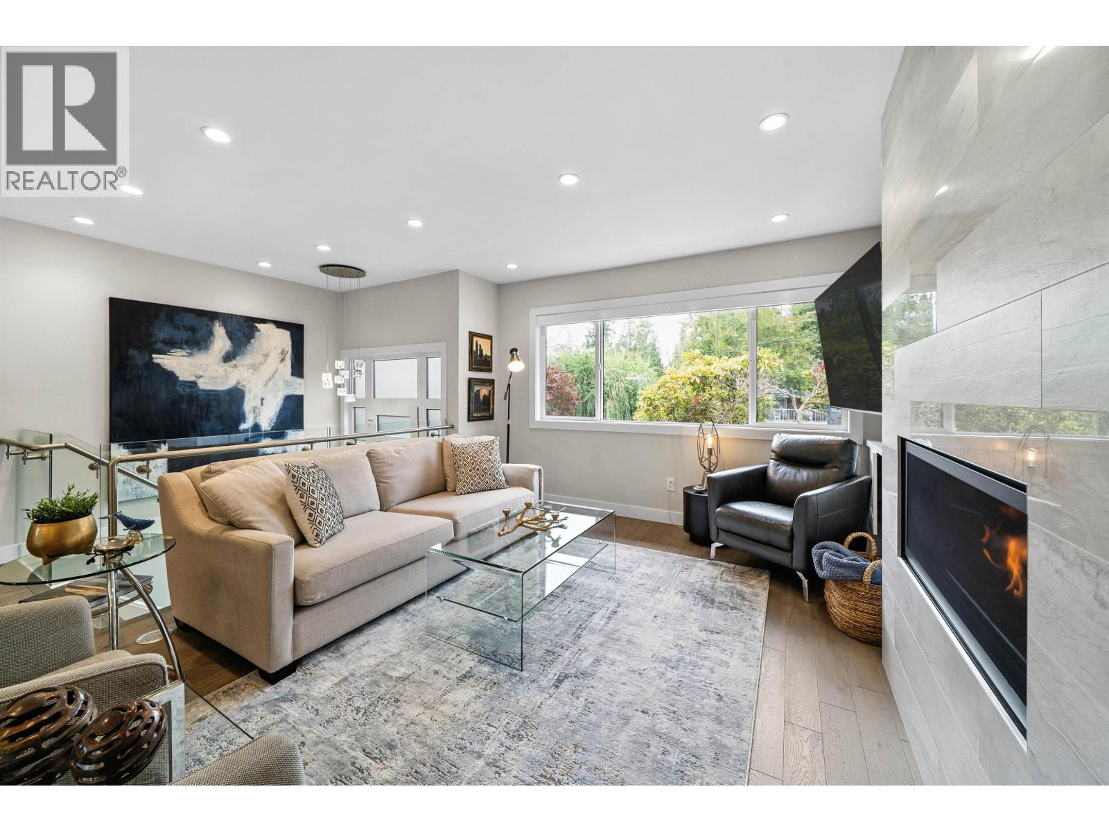 930 Stardale Avenue, Coquitlam, British Columbia  V3J 4W2 - Photo 5 - R3042536