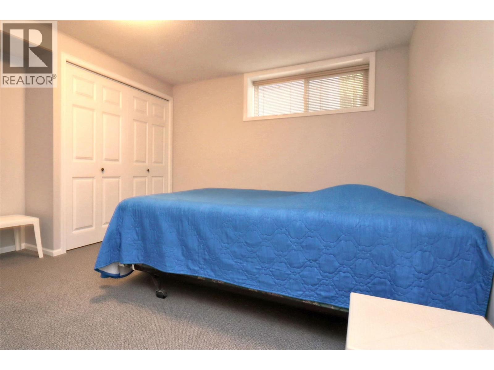 8298 Squilax Anglemont Road, Anglemont, British Columbia  V0E 1M8 - Photo 23 - 10350261